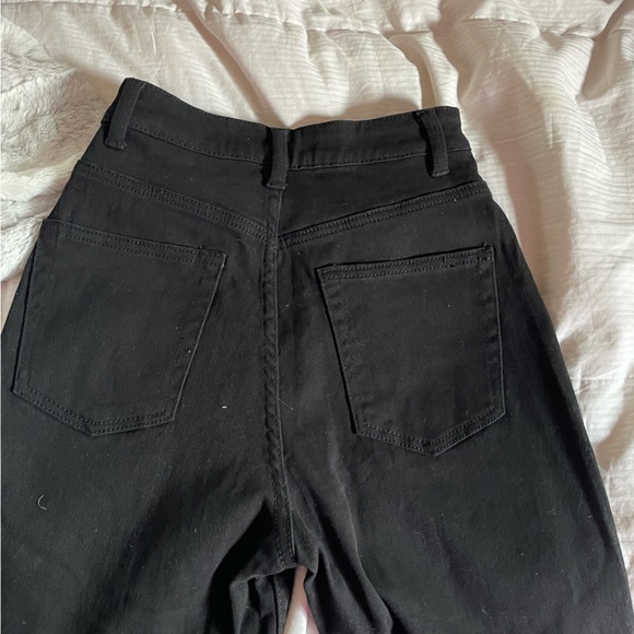 H&M cuffed jeans - Picture 3 of 3